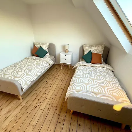 Helles Für Bis Zu 4 Personen In Ruhiger Lage Apartment