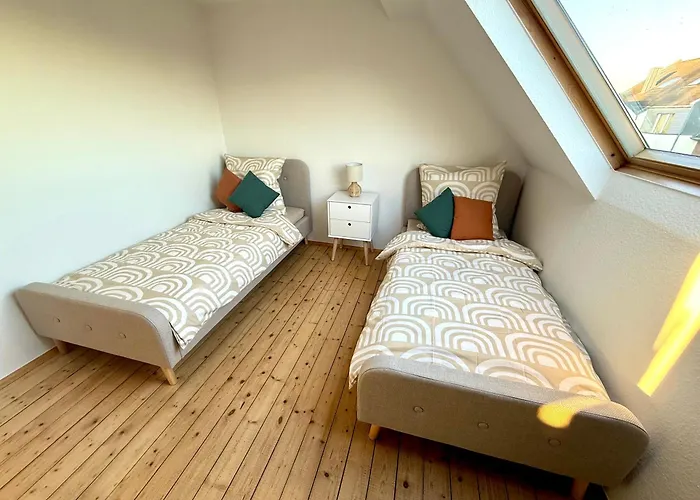 Helles Für Bis Zu 4 Personen In Ruhiger Lage Apartment